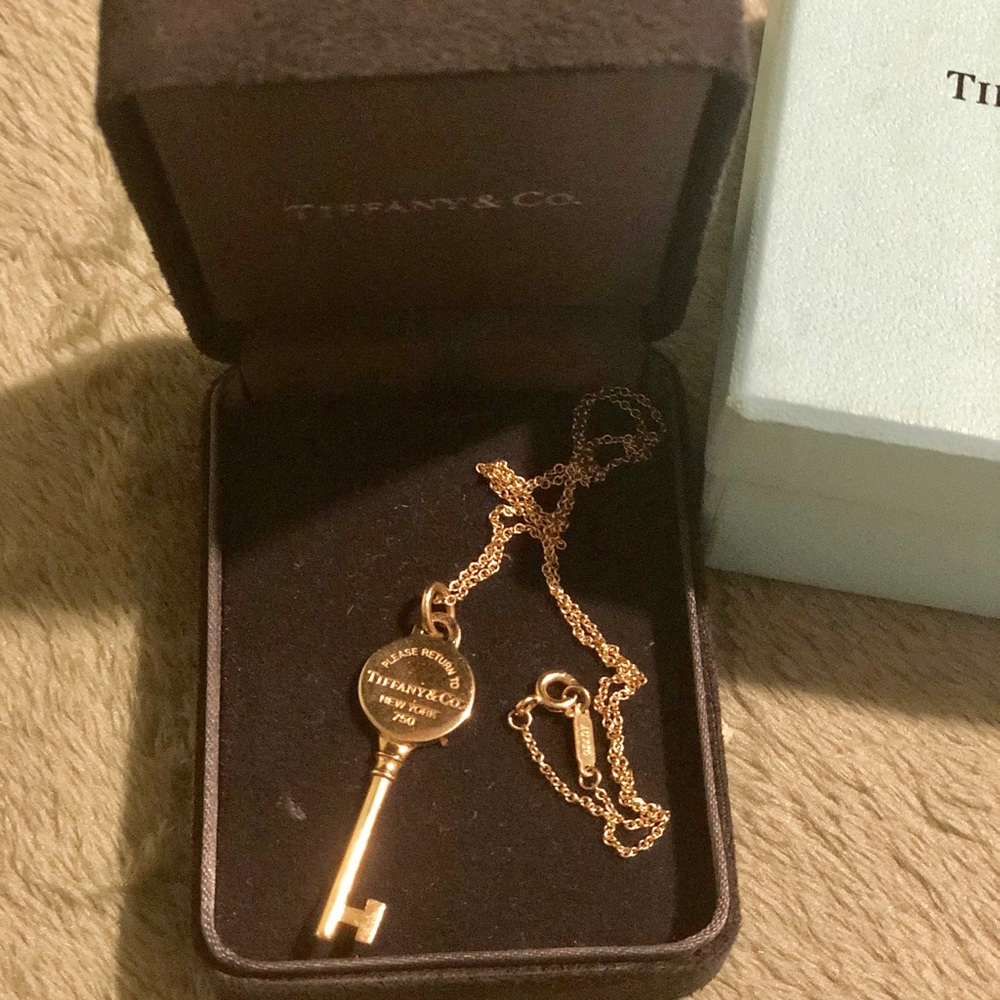 Iconic Tiffany & Co Key Pendant